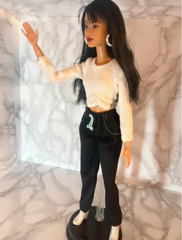 Selena Quintanilla OOAK Doll - immagine 4